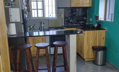 Casa en venta - 3 Dormitorios 1 Baño - 110Mts2 - Don Bosco, Quilmes