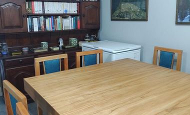 Casa en venta - 3 Dormitorios 1 Baño - 110Mts2 - Don Bosco, Quilmes