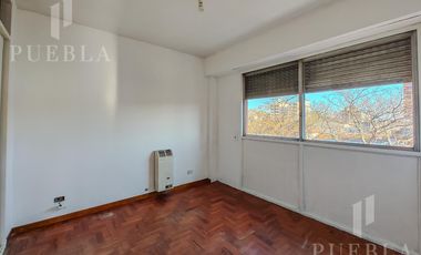 VENTA DEPARTAMENTO DE TRES AMBIENTES EN LA MEJOR UBICACIÓN DE WILDE, AMPLIO Y SUPER LUMINOSO.