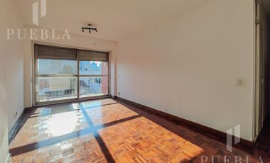 VENTA DEPARTAMENTO DE TRES AMBIENTES EN LA MEJOR UBICACIÓN DE WILDE, AMPLIO Y SUPER LUMINOSO.