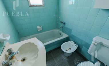 VENTA DEPARTAMENTO DE TRES AMBIENTES EN LA MEJOR UBICACIÓN DE WILDE, AMPLIO Y SUPER LUMINOSO.