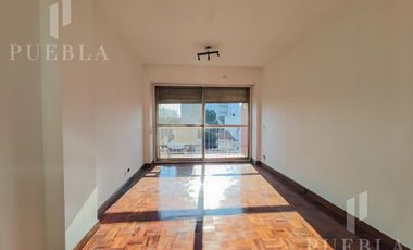 VENTA DEPARTAMENTO DE TRES AMBIENTES EN LA MEJOR UBICACIÓN DE WILDE, AMPLIO Y SUPER LUMINOSO.