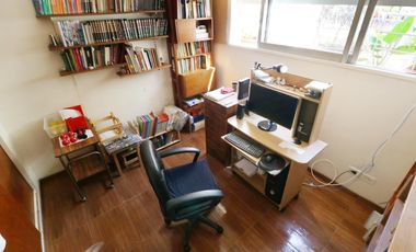 VENTA CASA 8 AMBIENTES EN FLORESTA - LOTE PROPIO - DOS PLANTAS - LOCAL COMERCIAL - PERMUTA