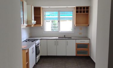 PH en venta - 2 Dormitorios 2 Baños - 255Mts2 - Ringuelet