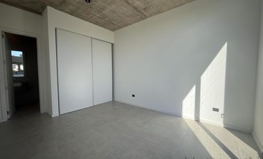 Casa 4 Dormitorios en Venta una Planta Pilará Calesa -  Diseño