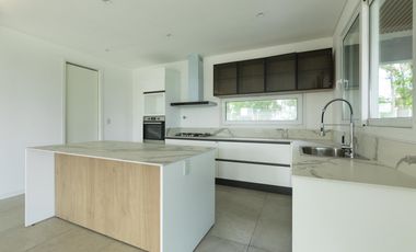 Casa de categoria en Lagoon Pilar