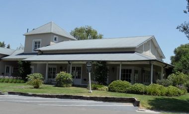 Casa en oportunidad para refaccionar, casi precio lote