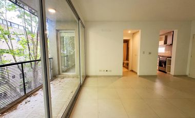 Departamento con cochera en alquiler.