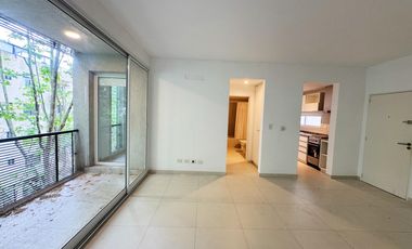 Departamento con cochera en alquiler.