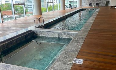 Departamento a estrenar de 4 amb   dependencia  en venta en   Infinity Towers - Olivos