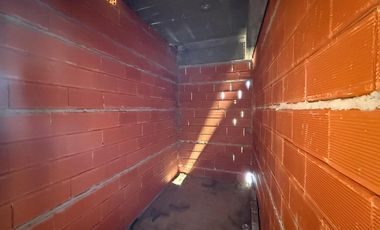 Departamento dos ambientes al frente con parrilla a la venta en Wilde