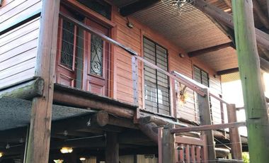 Casa en venta - 3 Dormitorios 2 Baños - Cocheras - 335Mts2 - Quilmes