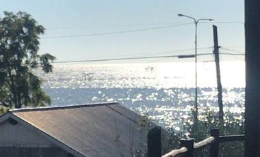 Casa en venta - 3 Dormitorios 2 Baños - Cocheras - 335Mts2 - Quilmes