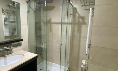 Departamento en  alquiler, tres dormitorios, escritorio, patio, Casonas del cerro