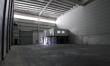 Depósito en  colectora panamericana km 36 - Nave de 680 m2 cubiertos