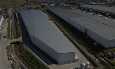 Depósito en  colectora panamericana km 36 - Nave de 680 m2 cubiertos