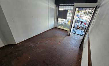 LOCAL EN VENTA EN MORON NORTE