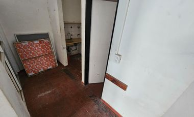 LOCAL EN VENTA EN MORON NORTE