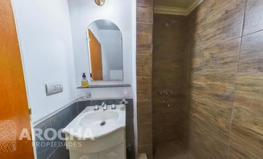 Casa en  venta - Los Robles - Burzaco