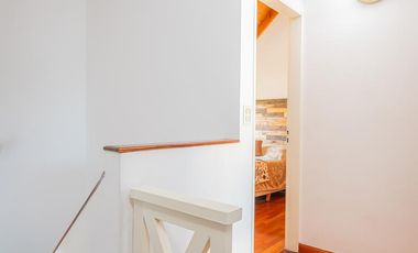 Casa en  venta - Los Robles - Burzaco