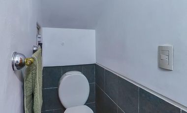 Casa en  venta - Los Robles - Burzaco