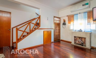 Casa en  venta - Los Robles - Burzaco