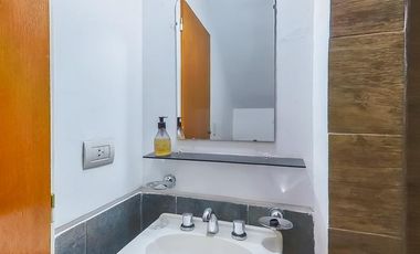 Casa en  venta - Los Robles - Burzaco