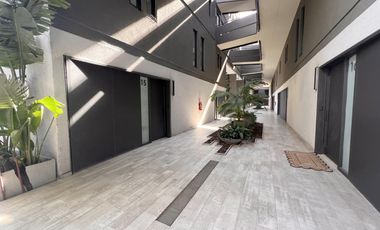 Departamento 4 Ambientes   Dependencia con Jardín en Nuevo Beccar Central