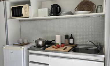 Lindísimo estudio con balcón en zona Guemes!!