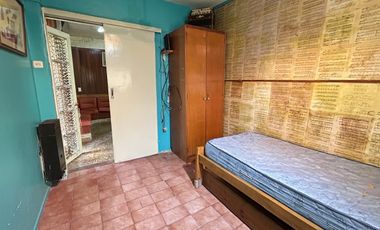 Casa de dos dormitorios a dos cuadras de Yrigoyen!