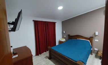 VENTA CASA 3 DORMITORIOS CON COCHERA Y PATIO