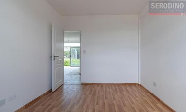 Departamento 3 ambientes Frente Parque Lineal con patio privado