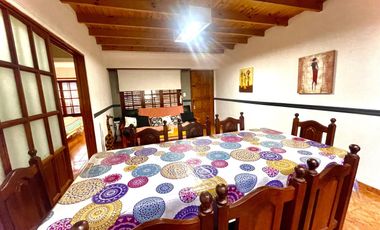 Venta casa con 2 habitaciones, jardín en Lobos