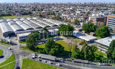 Deposito en alquiler de 530 m2, en predio con seguridad, Olivos