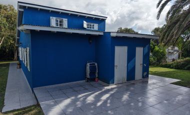Casa en  venta a metros del mar y av. princial Mar Chiquita - Lote 745m2