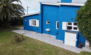 Casa en  venta a metros del mar y av. princial Mar Chiquita - Lote 745m2