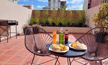 Gran terraza para disfrutar todo el día!! Próximo a Guemes y al Patio Olmos