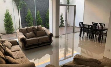 Casa en renta en privadas del Canadá, Escobedo