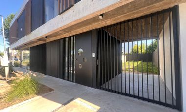 OFICINA en ALQUILER/VENTA a estrenar - 485(MITRE) e/ 137 y 138 - Entrega Inmediata