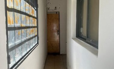 Galpón s/ Av. Costanera Sur. 760m2 Cub. 1293 m2 Terreno  c/ Salida a 2 calles!