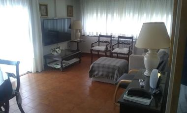 Departamento en venta - 2 Dormitorios 2 Baños - Cochera - 74Mts2 - Miramar