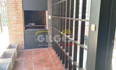 Alquiler de Departamento 2 Ambientes  en Castelar  Con Cochera doble, Parrilla y Pileta