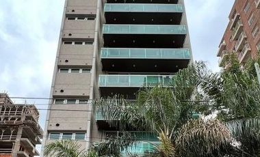 Departamento en venta - 3 Dormitorios 3 Baños - Cochera - 140Mts2 - Quilmes