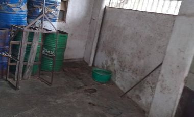 venta   local   213 m2  caseros