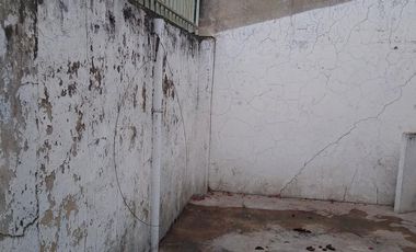 venta   local   213 m2  caseros