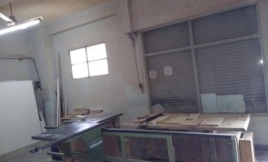 venta   local   213 m2  caseros