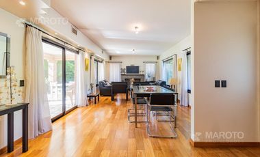 CASA EN VENTA EN BARRIO PRIVADO SEPTIEMBRE - MAROTO PROPIEDADES