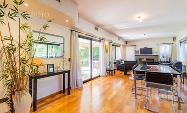 CASA EN VENTA EN BARRIO PRIVADO SEPTIEMBRE - MAROTO PROPIEDADES