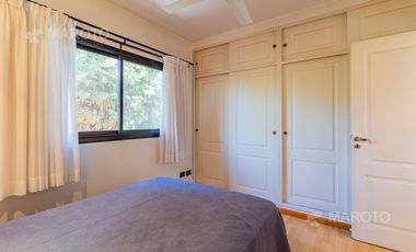 CASA EN VENTA EN BARRIO PRIVADO SEPTIEMBRE - MAROTO PROPIEDADES