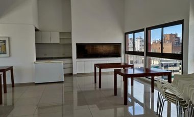 Mejor ubicación imposible!! Departamento muy confortable con pileta y sum en la terraza